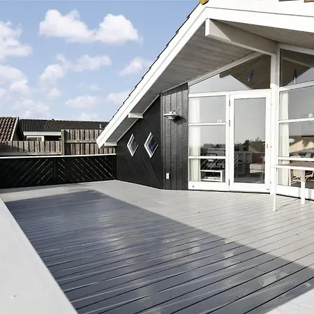 Дом отдыха N253-karrebaeksminde-lundegardsvej-7 *